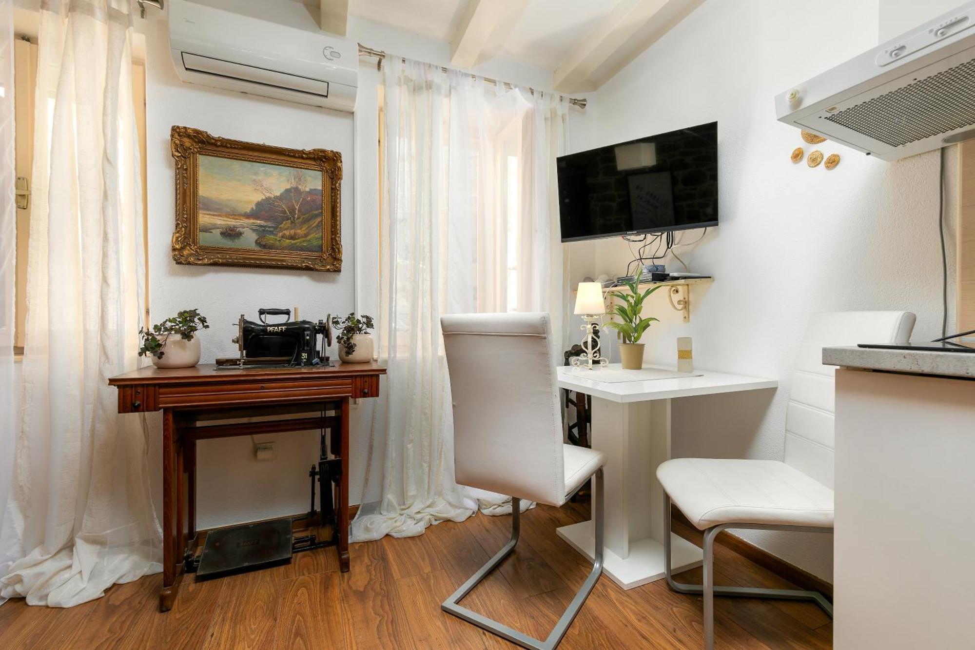 Duplex Apartment Camelia In Charming Old Town Rovinj Eksteriør bilde