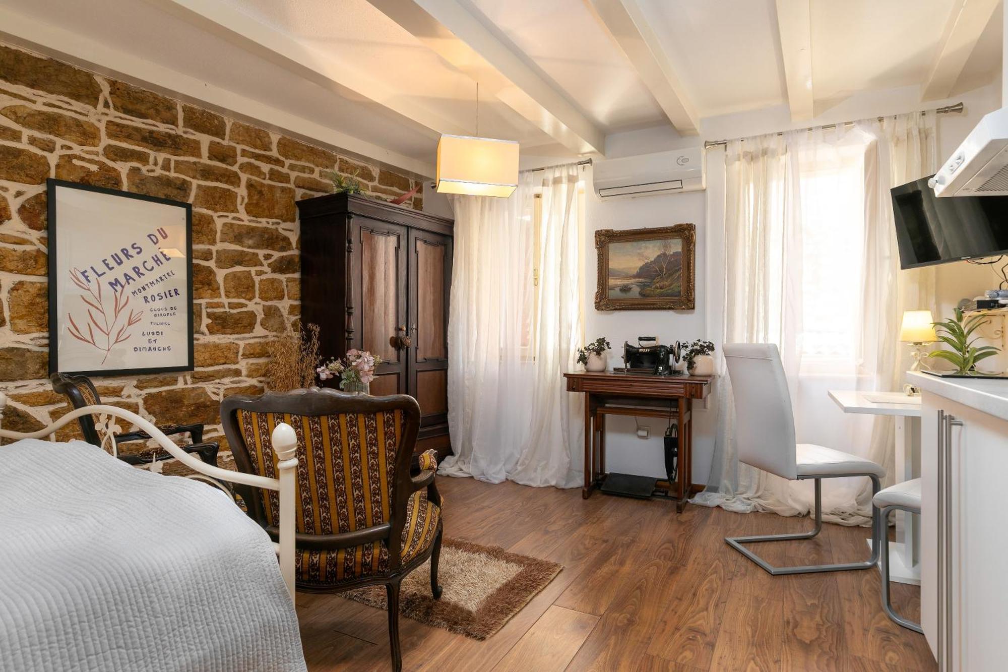 Duplex Apartment Camelia In Charming Old Town Rovinj Eksteriør bilde