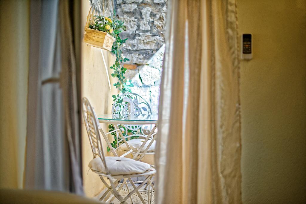 Duplex Apartment Camelia In Charming Old Town Rovinj Eksteriør bilde