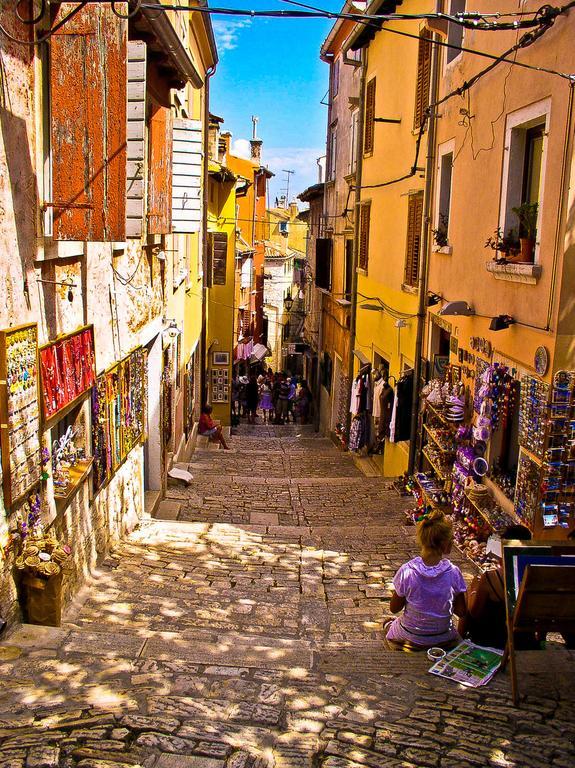 Duplex Apartment Camelia In Charming Old Town Rovinj Eksteriør bilde